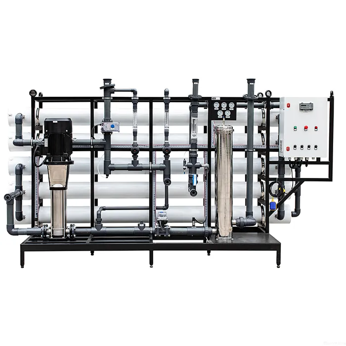 Производительная установка обратного осмоса AWT RO-10 с тремя двухместными корпусами