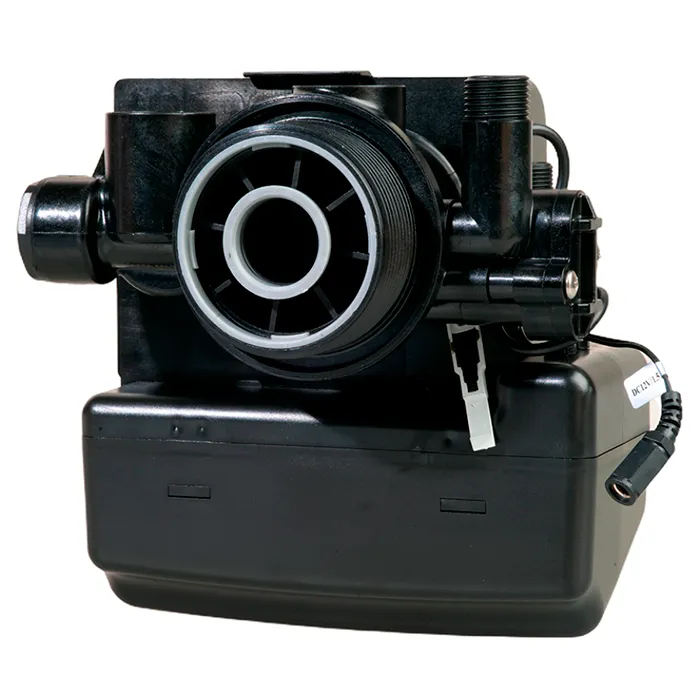 Монтаж клапана Runxin F65P3 на фильтровальном баке диаметром 12 дюймов