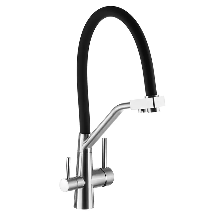 Комбинированный смеситель Гейзер Ниагара для кухни с раздельными изливами: хромированный корпус, два независимых канала для водопроводной и фильтрованной питьевой воды, подключение к фильтру в одно монтажное отверстие