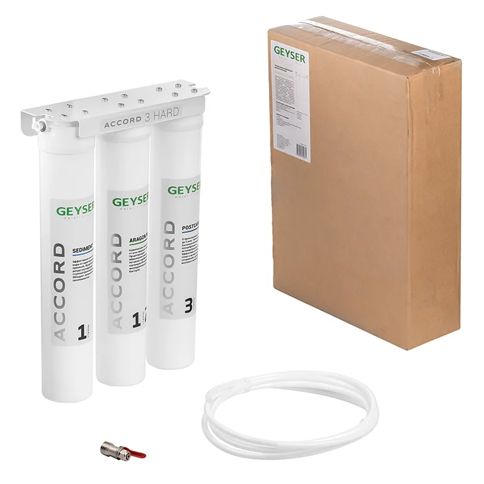 Проточный фильтр умягчения воды Гейзер Accord 3 Hard комплект